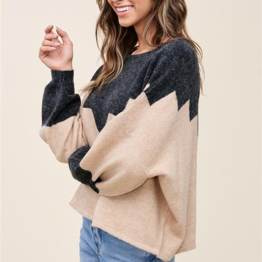 NWT Soft Geo Pattern Sweater - Picture 4 of 5